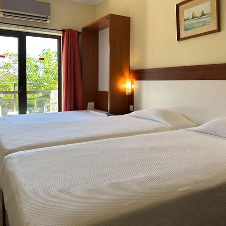 Hotel Avenida Praia Portimão Buitenkant foto