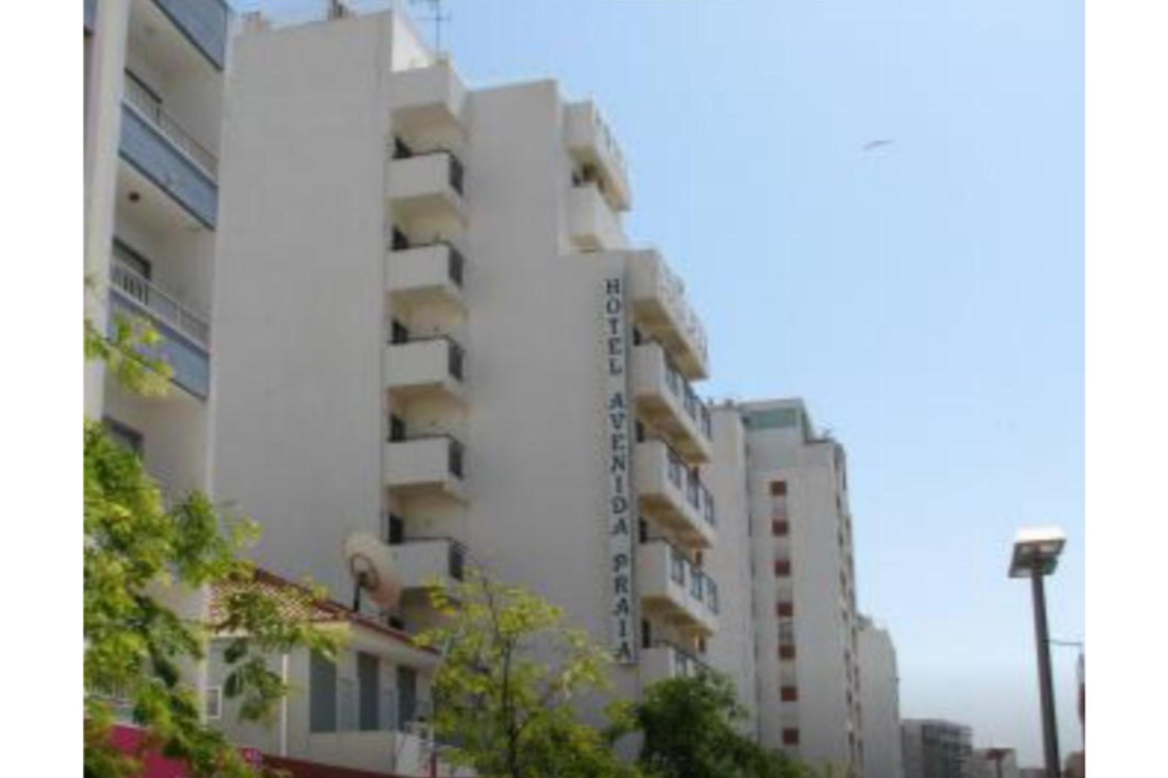 Hotel Avenida Praia Portimão Buitenkant foto