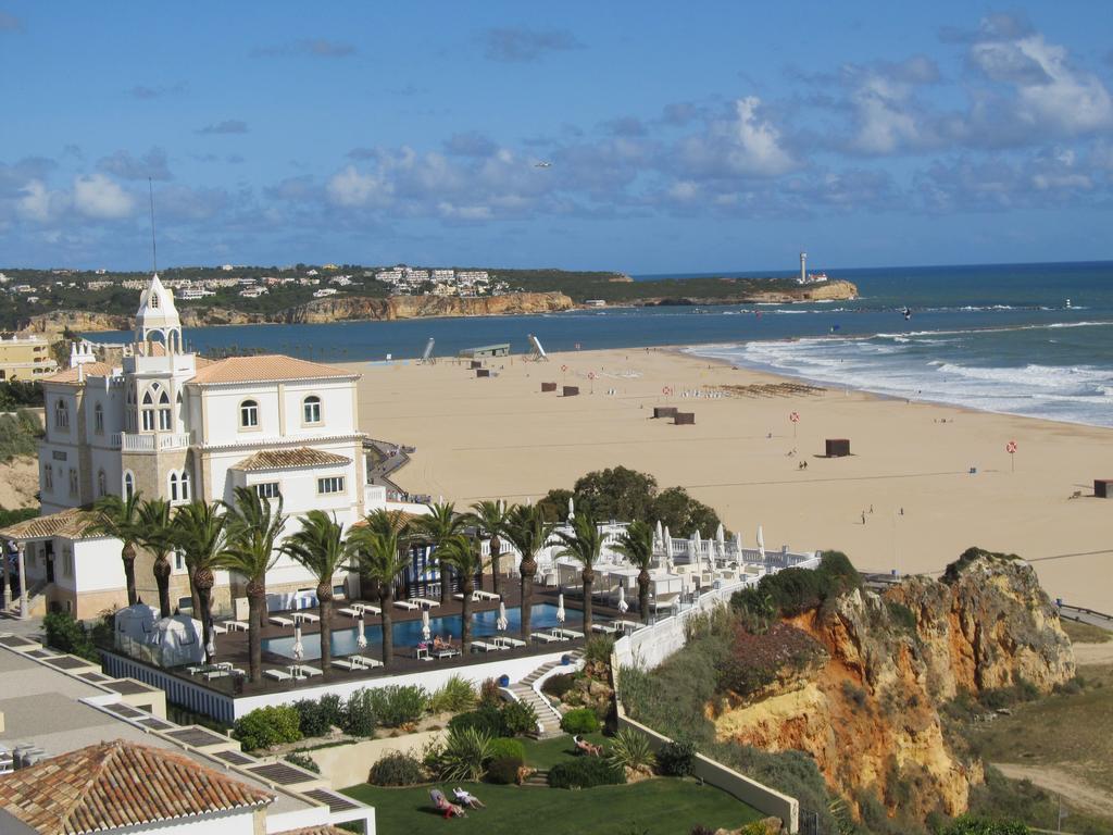 Hotel Avenida Praia Portimão Buitenkant foto